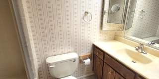 Beautiful 2 Bedroom / 1.5 Bathroom Condo Located in a Quiet 55+ Community! Water/Sewer/Trash/Lawn Included! Gallery 13