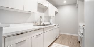 Huntington Continental Gallery 8