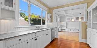 1020 15th Avenue East Gallery 35