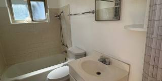 2120 Coal SE Gallery 5