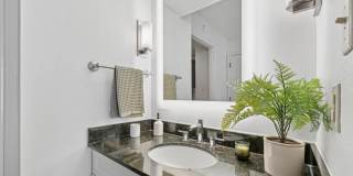 The Ainsley Gallery 7