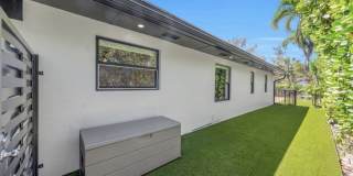 5120 Carillo Street Gallery 62