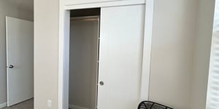 The Bungalows on the Lake - Block C Gallery 305