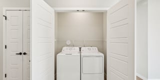 2800 Taylor Gallery 37