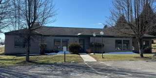 3000 THAYER Center unit: S3 Gallery 1