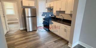 4957 N Franklin Gallery 4