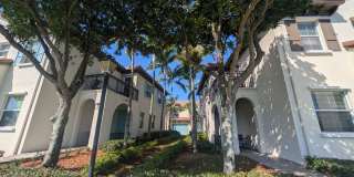 Spacious 3BR Townhome in Monterra | Prime Cooper City Location Gallery 3