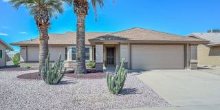 55+ Gorgeous Gem Furnished ready for Move in! Gallery 1