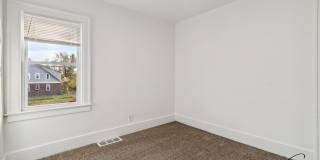 4 bedroom large home Gallery 29