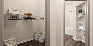 Bexley at Whitestone Gallery 40