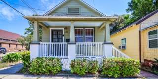 422 N Davis Hwy 422 N Davis Hwy Gallery 1