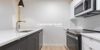 11 East Lenox Gallery 1