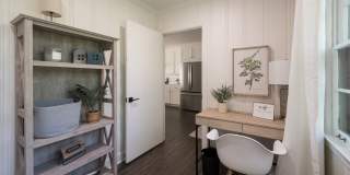 ***FULLY RENOVATED SINGLE LEVEL RANCH WITH AN ABUNDANCE OF OUTDOOR SPACE AND PARKING*** Gallery 26
