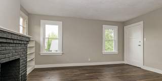2322-2324 Eastview Ave Gallery 5