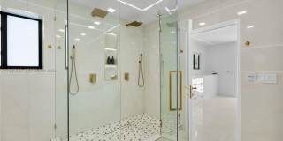 1117 Adams st Gallery 49