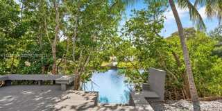 2340 NE 194th St, Miami, FL 33180 Gallery 26