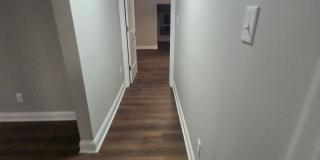 68 E Philadelphia Street Gallery 49