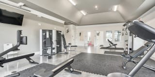 Pines at Glen Laurel Luxury Apartments Gallery 17