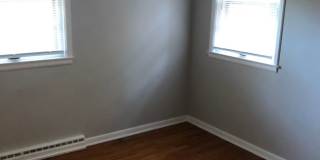 Newly renovated 4BR/2BA home, across from IU Stadium and Golf Course! Gallery 13