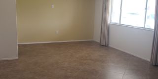 55+ NICE 2 BEDROOM, 2 BATH SINGLE FAMILY HOME Gallery 3