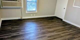 1715 Cass St - B Gallery 1