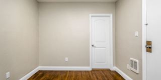 2385 Folsom Gallery 25