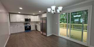 Spacious Living in a Great Location Gallery 4