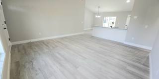 7233 N Racliff Ave Gallery 5