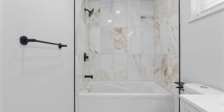 2027 Agnes Avenue Gallery 25