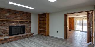 1900 Windsor Drive Gallery 27