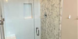 Modern 4BR Townhome in Prime Bellevue | AC | Bellevue Schools | Minutes to Microsoft Gallery 25
