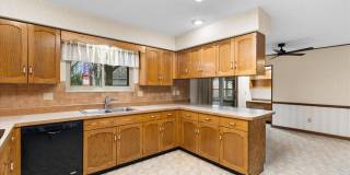 1017 Woodleaf Drive Gallery 19