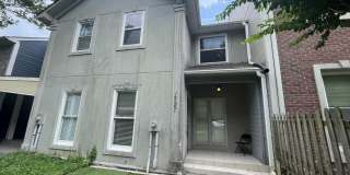 1727 ASHWOOD LANE Gallery 1
