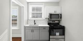 703 N Austin Blvd Gallery 19