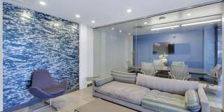 1000 Grant Gallery 29