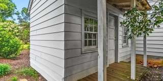 Classic 4BR Cape in Old Irving Park! Gallery 17