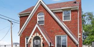 Spacious 3 bed 1.5bath Brick Colonial Spacious 3 bed 1.5bath Brick Colonial Gallery 1