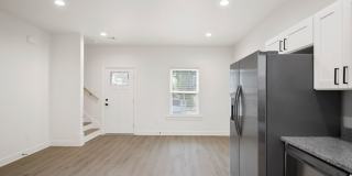 212 S Park St Gallery 7