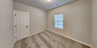 Beautiful 4 Bedroom 2 Bathroom Corner Lot Home in Yukon Schools Gallery 14