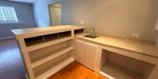 Beautiful and cozy home with 3 bedrooms and 2 full bathrooms and finished basement Gallery 22