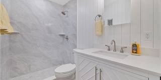 223 3rd Avenue S Gallery 15