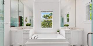 442 Ridgewood Rd, Key Biscayne, FL 33149 Gallery 20