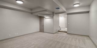1275 S Clayton St Gallery 30