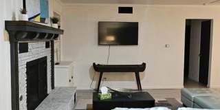 Fully Furnished Home in Putnam Heights + All Appliances Gallery 28