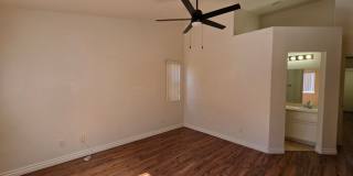 Beautiful Single Story Home Gallery 18