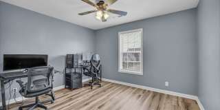 4 Bedroom 2 Bath Pet Friendly Home For Rent! Gallery 23