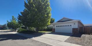 Home For Rent in Sunridge Gallery 1