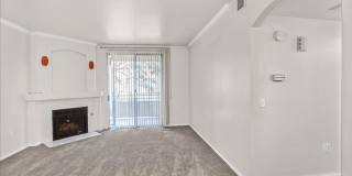 Pacific Legends 2 Bed Condo Near Pool Gallery 3
