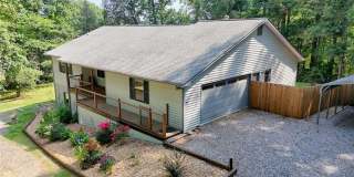 Spacious 4BR House in Blairsville Gallery 1