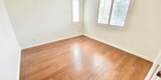 Ultra-Efficient 3 Bed / 2.5 Bath Inspirada Home with Fully Paid-Off Solar Panels! Gallery 3